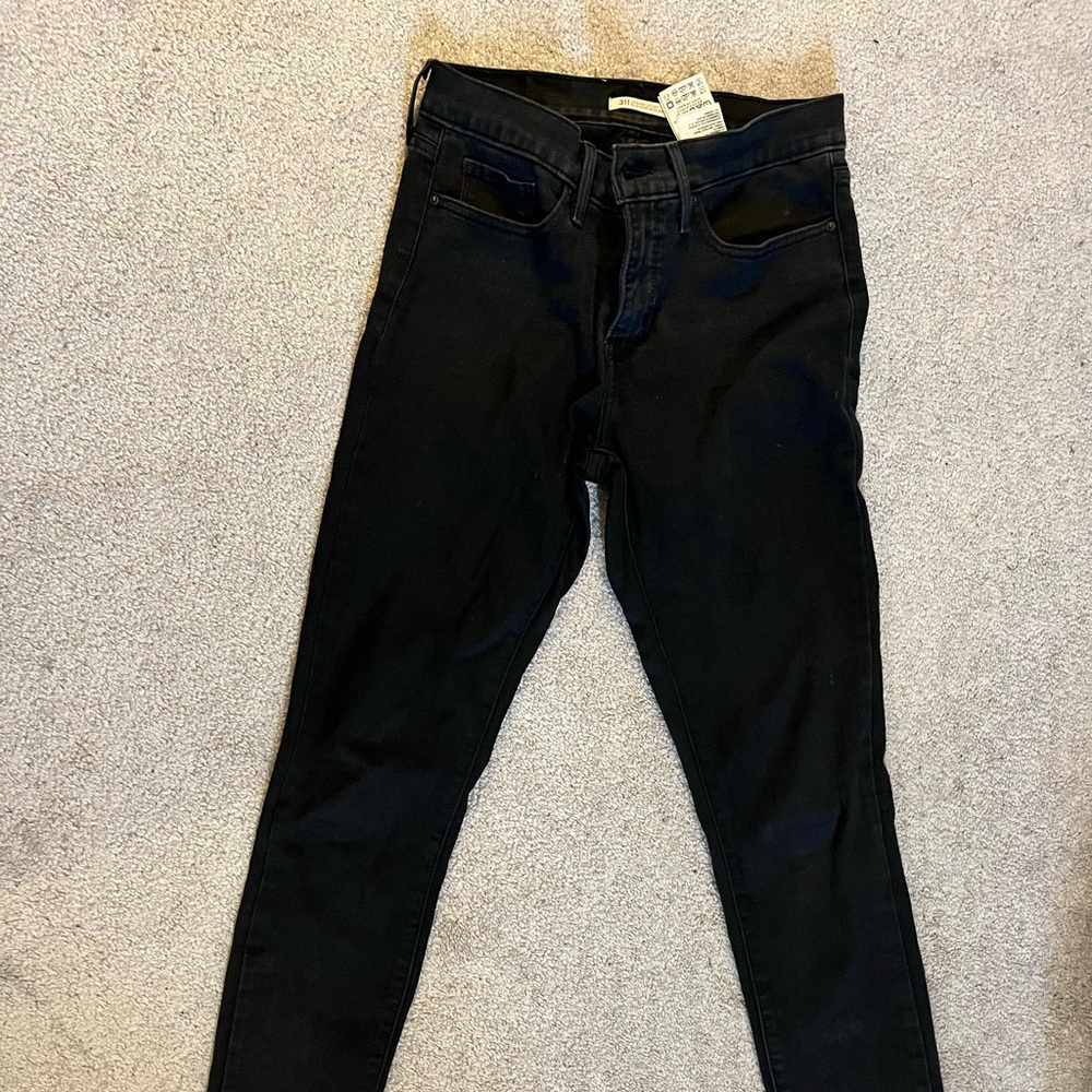 Levi’s Shaping Skinny Filiforme Moulant 311